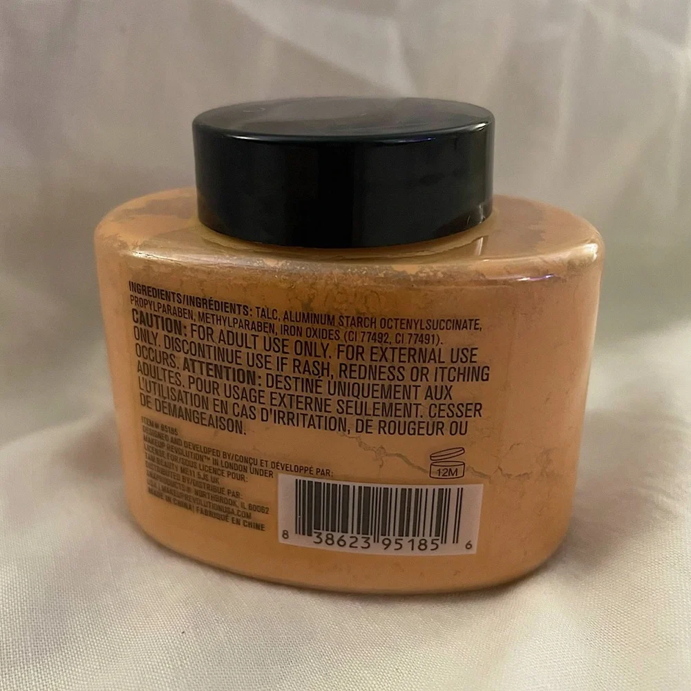 Revolution Luxury Baking Powder